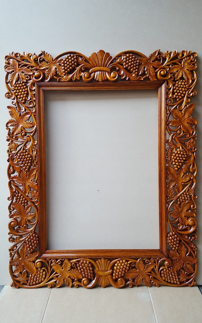 Ruchika Perera, Royal Vintage wall mirror