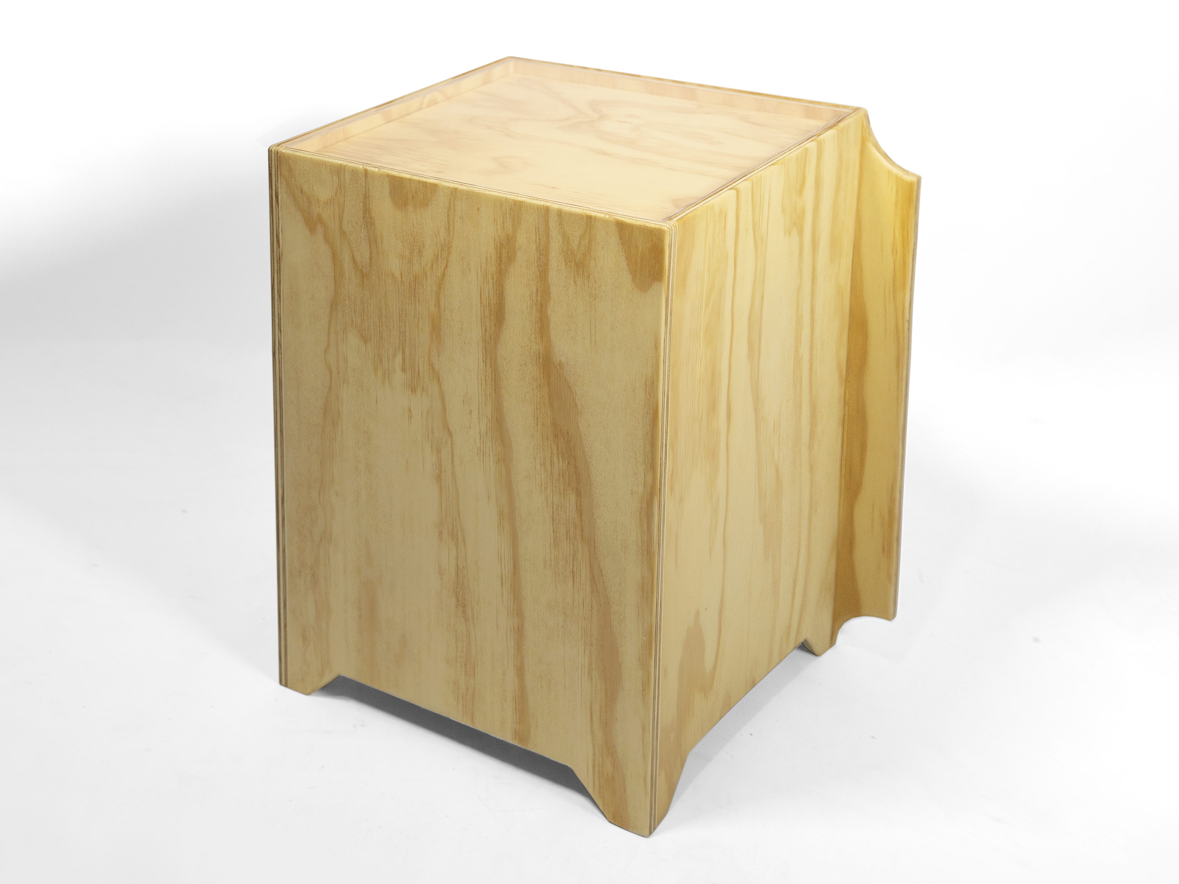 Angharad Summers &amp; Bruce Moonie, Fish Stool (I)