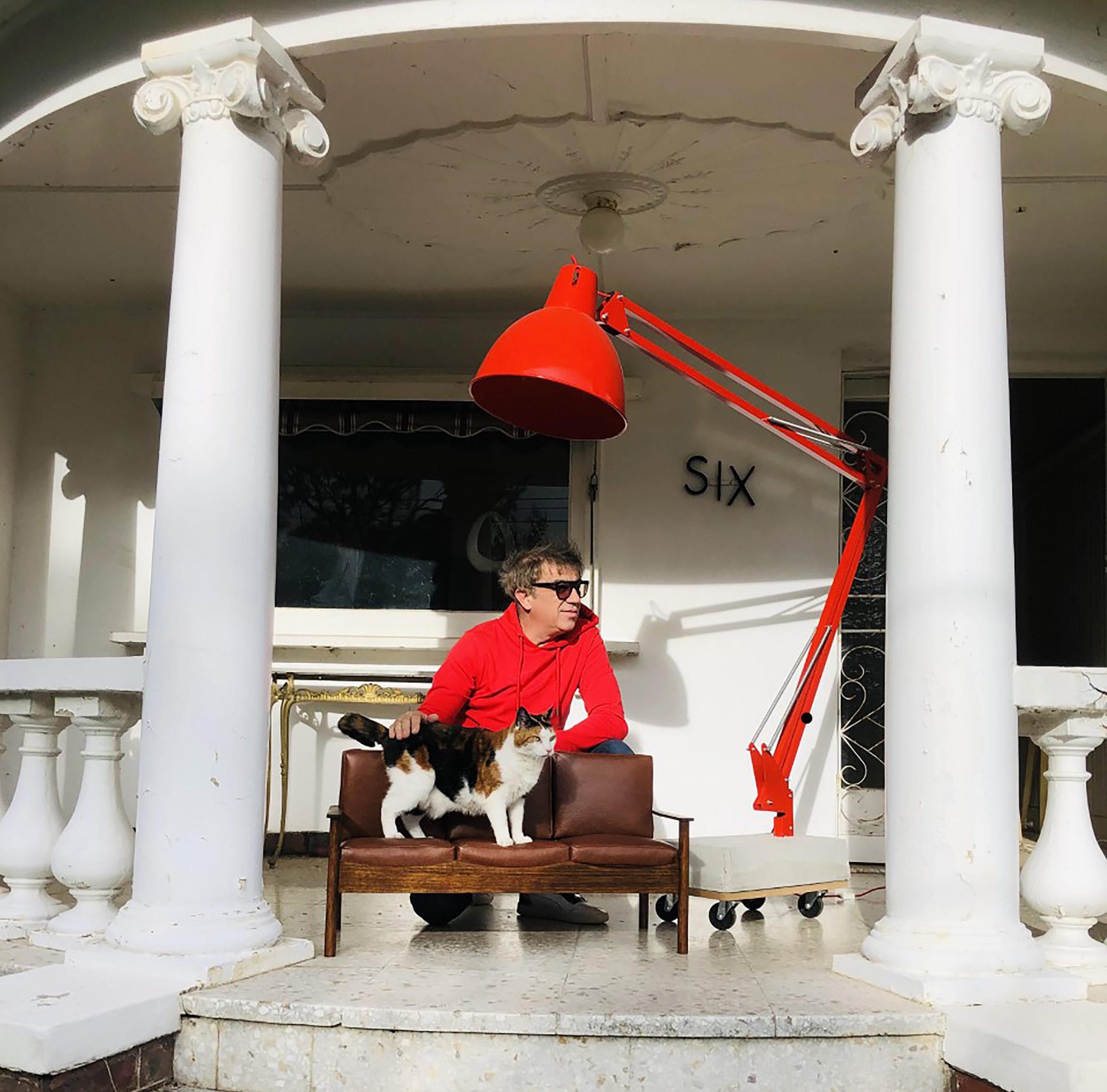 Drasko Boljevic, Blanket &amp; Couch Pet Sofa