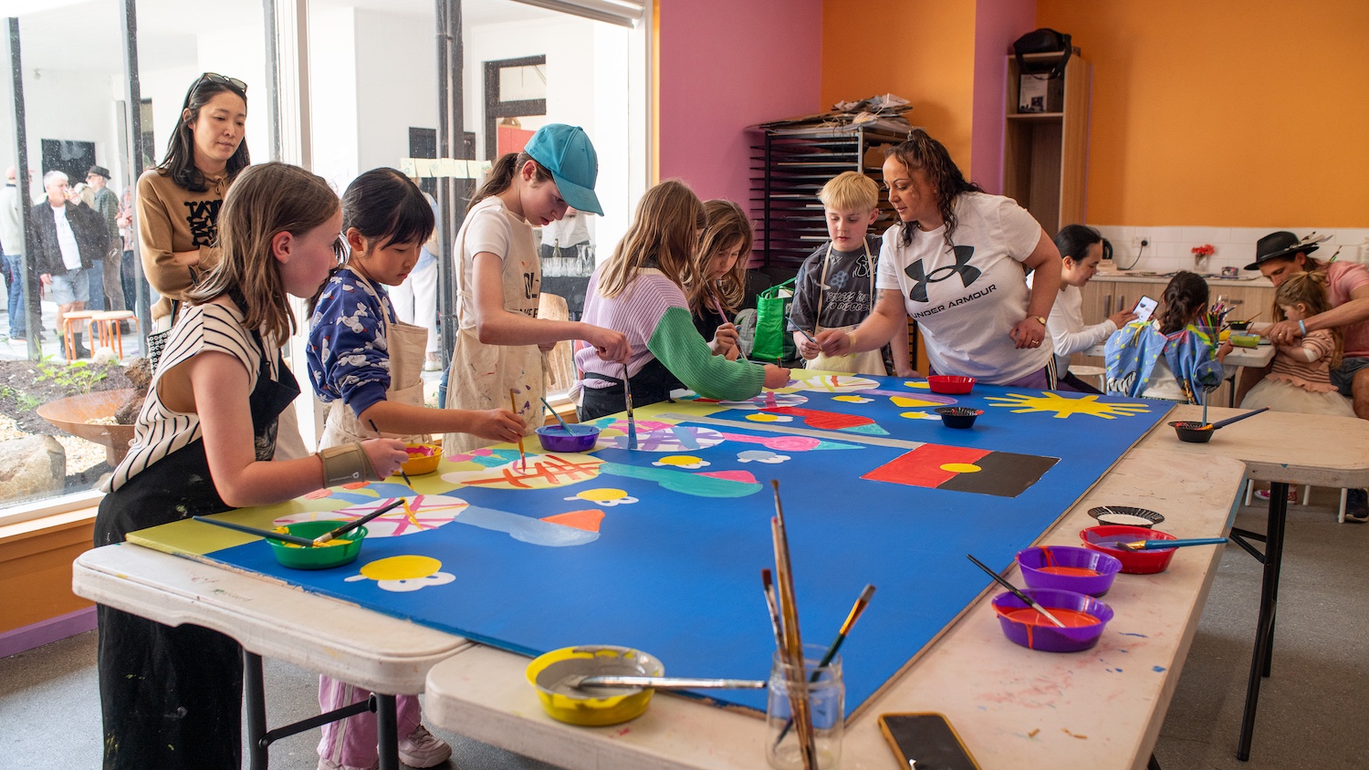 Artists talk and kids workshop at the Linden Workshop Space, 2022-25. Photograph: Shelley Xue.