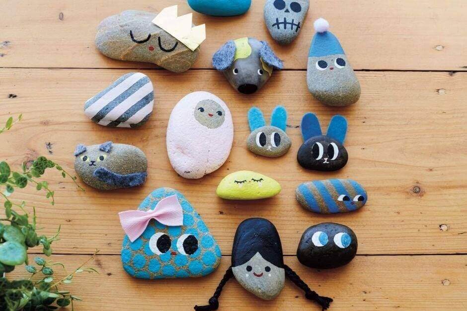 PET ROCKS