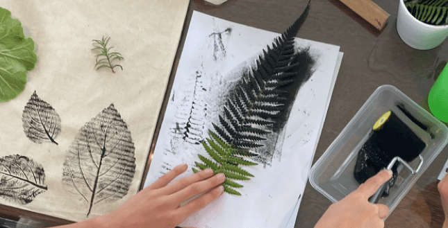 CRAFTERNOON FOR KIDS > BOTANICAL PRINTING